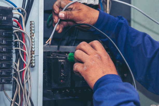 Best Circuit Breaker Repair  in St Clair Shores, MI