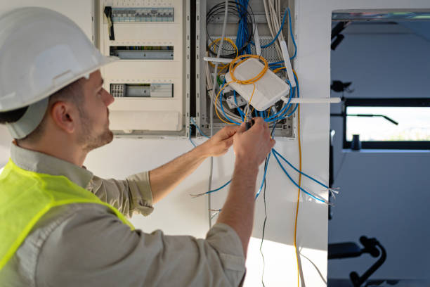 Best Electrical Contractors for Businesses  in St Clair Shores, MI